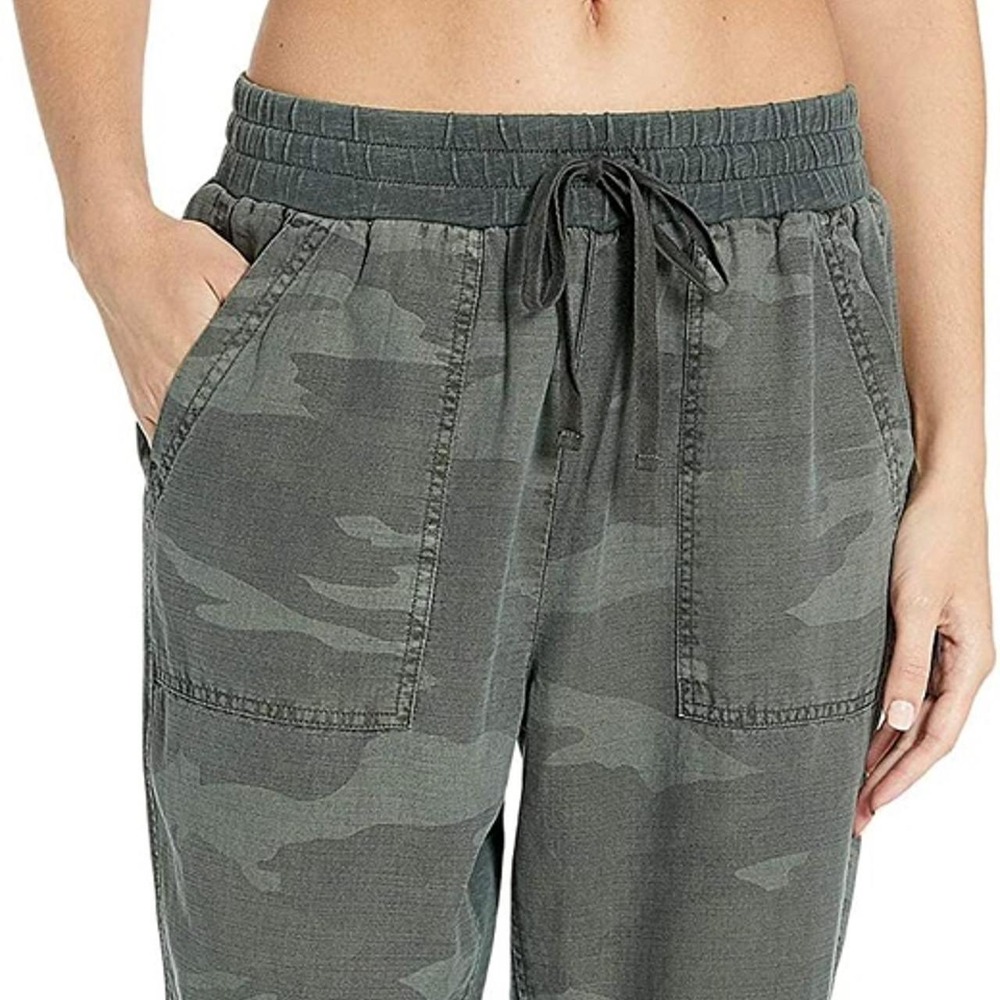 Grey/Olive Camo Joggers Womens Small Elastic Waist Rayon Camo Utility Pants